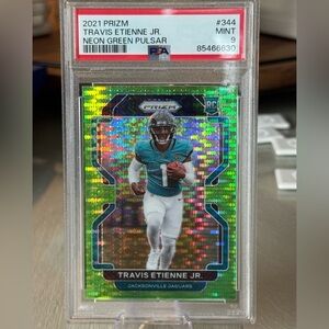 2021 Travis Etienne Jr Rookie Panini Prizm Neon Green Pulsar PSA 9